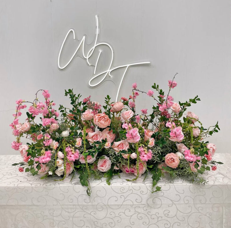 Eliza Top Table Arrangement