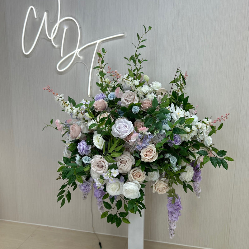 Daphne Floral Centrepiece