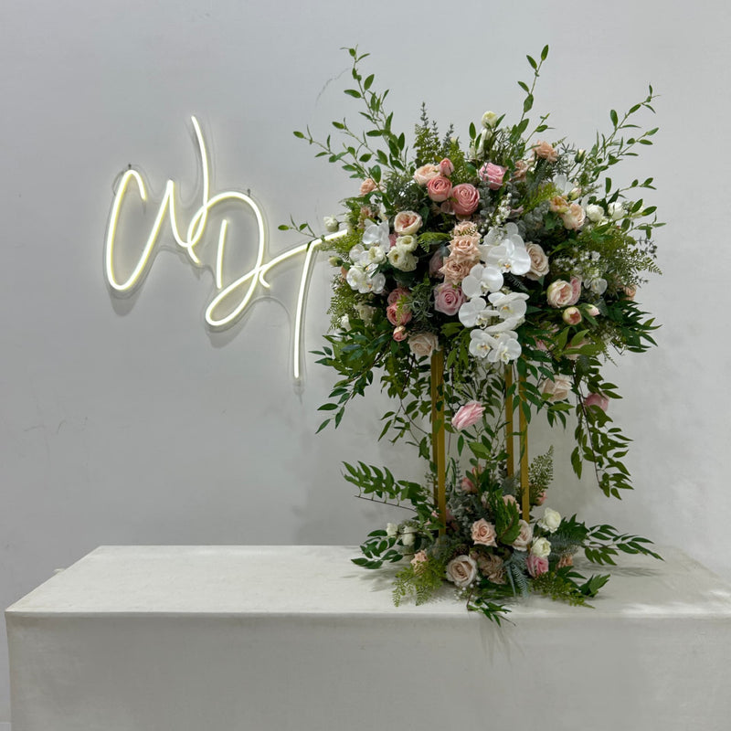 Olivia 2.0 Floral Centrepiece - 75cm