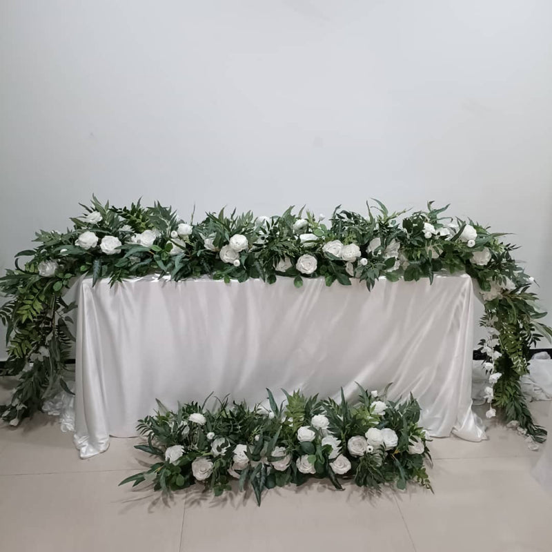 Top Table Arrangement - M8