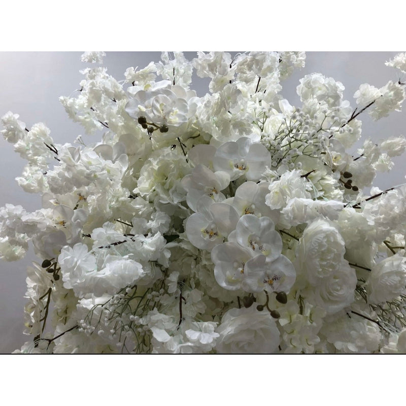 Sky Textured Floral Centrepiece - M32